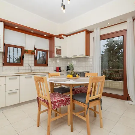 וילה Casa Stefanos *
